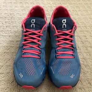 On Cloud X running shoes.